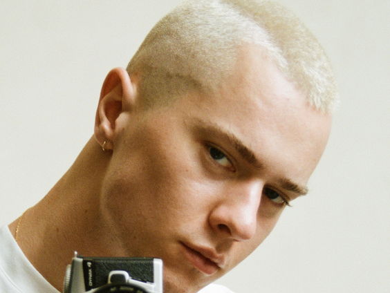 Stijn de Vries, schrijver en programmamaker