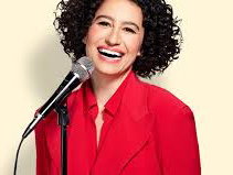 Amerikaanse comedian Ilana Glazer treedt op in Amsterdam