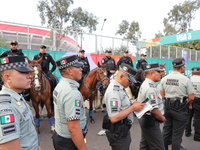 Onrustige sfeer in Mexico-stad in aanloop naar de WK aftrap, maar ook veel enthousiaste fans