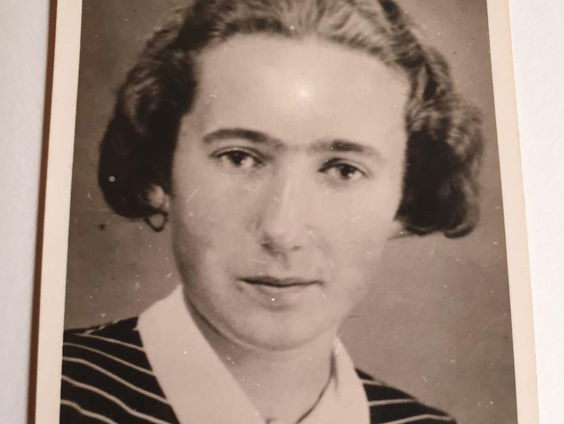 Meer Vrouw Op Straat: Leentje van Elst