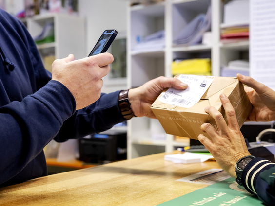 Wat zegt de aggessie bij pakketpunten over onze maatschappij?