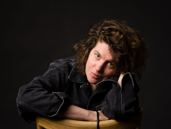 Kim Schuddeboom, comedian