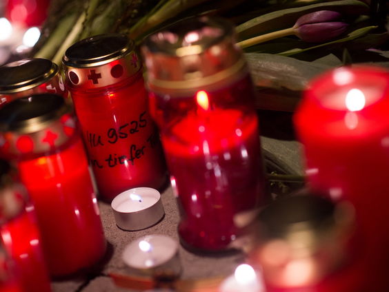Terug naar Toen: Vliegtuig stort neer in Zuid-Frankrijk