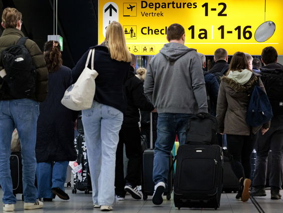 Max-ombudsman Jeanine Janssen over de reisverzekering