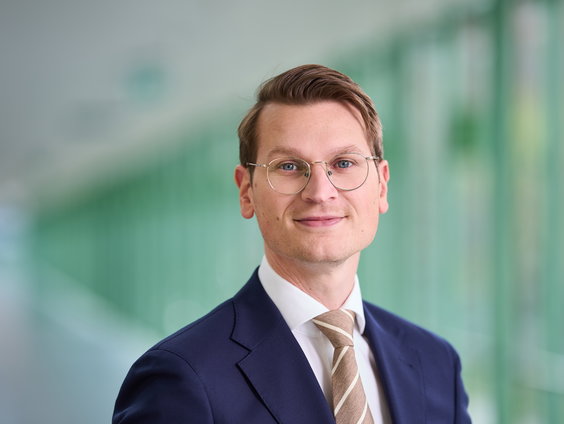 Landbouwminister Van Essen maakt debuut in Brussel