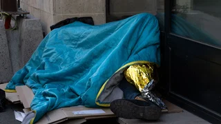 Straatarts Michelle van Tongerloo krijgt steeds meer dakloze moeders op haa ...