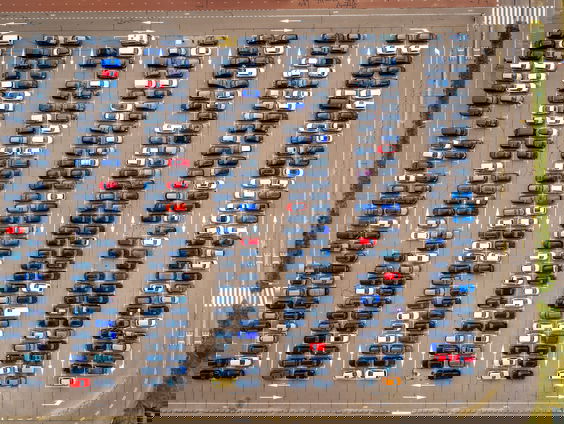 10 miljoen auto's in Nederland, maar ze zijn steeds grauwer van kleur