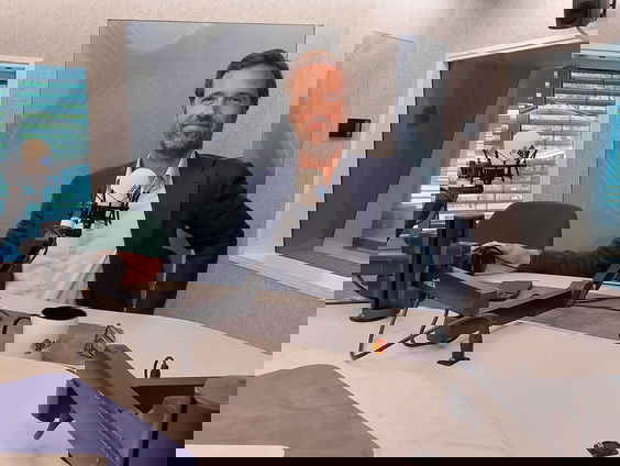 Dreigende bezuinigingen op ontwikkelingssamenwerking en sluiting van ambassades