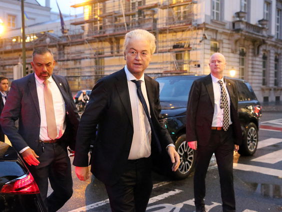 Brussel bij Nacht: Hoe benaderbaar zijn de PVV'ers in Brussel?