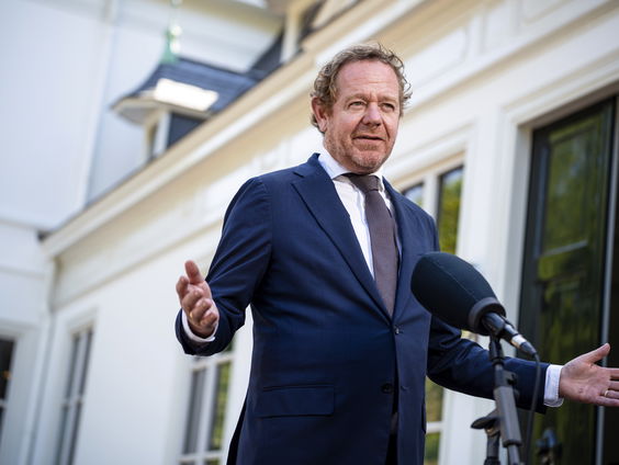 Asieldeal met Oeganda in de maak: oplossing of symboolpolitiek?