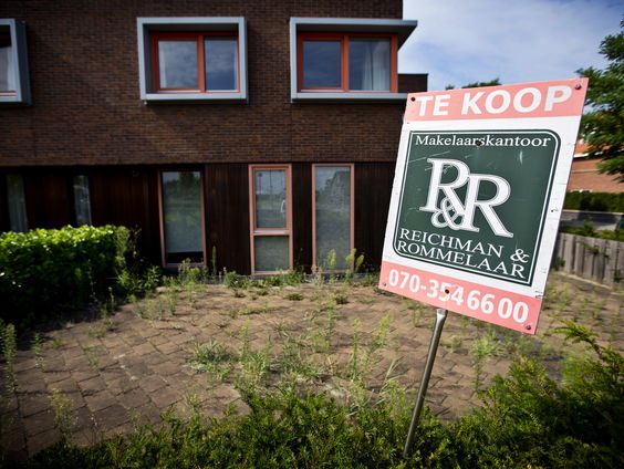 Huizenprijzen stijgen steeds harder: moet de overheid ingrijpen?