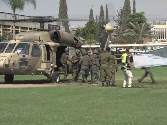 Israëlische leger zegt gijzelaar levend te hebben bevrijd