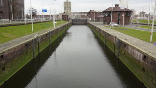 Sluiswachter over sluiting Parksluis: 'Als je vakantiedagen overhebt kun je ...