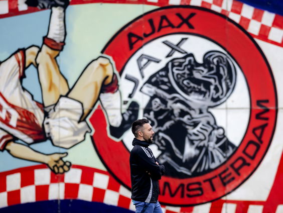 Hoe zit het met de Joodse achtergrond van Ajax?