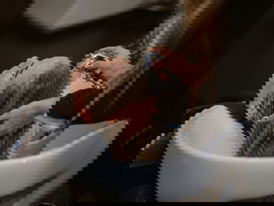 Kappers van Rob Peetoom krijgen training van psychologen