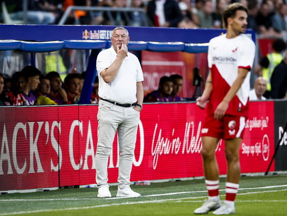 Opnieuw zorgen over gokreclames bij voetbalclubs