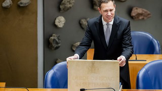 Maakt het kabinet linkse of rechtse vrienden?