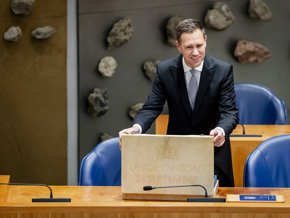 Maakt het kabinet linkse of rechtse vrienden?
