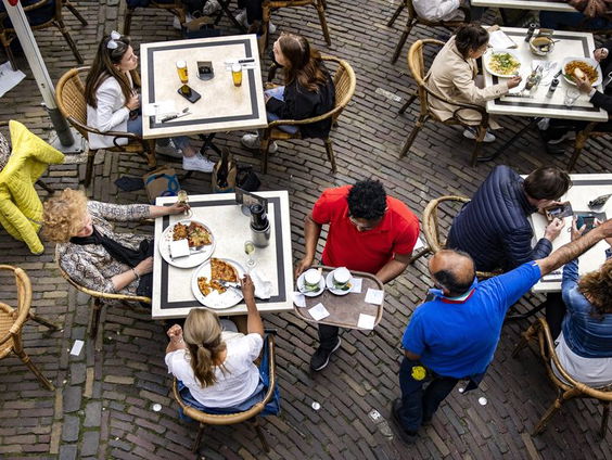 Als 'werknemers' 'werkers'worden gaat alles schuiven