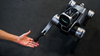 Zou menselijk contact een mensenrecht moeten worden met de opkomst van AI?