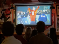 Schaatscafé in Heerenveen dolgelukkig met Olympische Spelen in Thialf