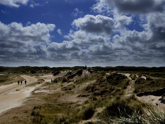 Anonieme doden op Texel opgegraven in hoop op identificatie