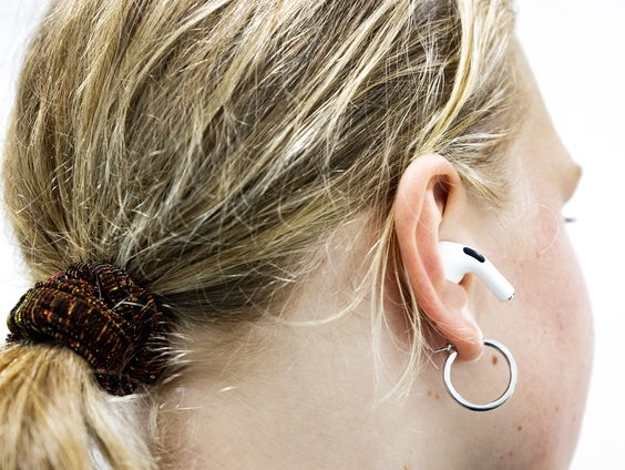 De invloed van noise cancelling op het sociale gedrag