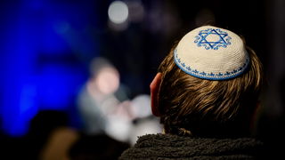 Joodse Nederlanders: 'Mijn moederhart huilt voor alle omgekomen kinderen'