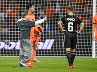 Stadionverbod en geldboete voor 13-jarige jongen die veld oprende: waarom deze straf?