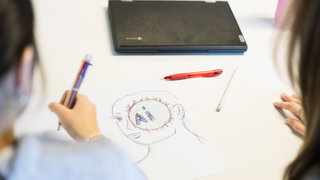 Beschermen of voorbereiden? Verdeeldheid over AI-verbod op basisscholen