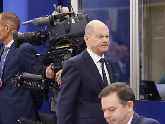 Duitsland vervroegd naar de stembus