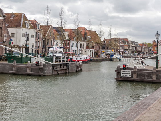 Hoe heeft fusie met Amsterdam uitgepakt voor Weesp?