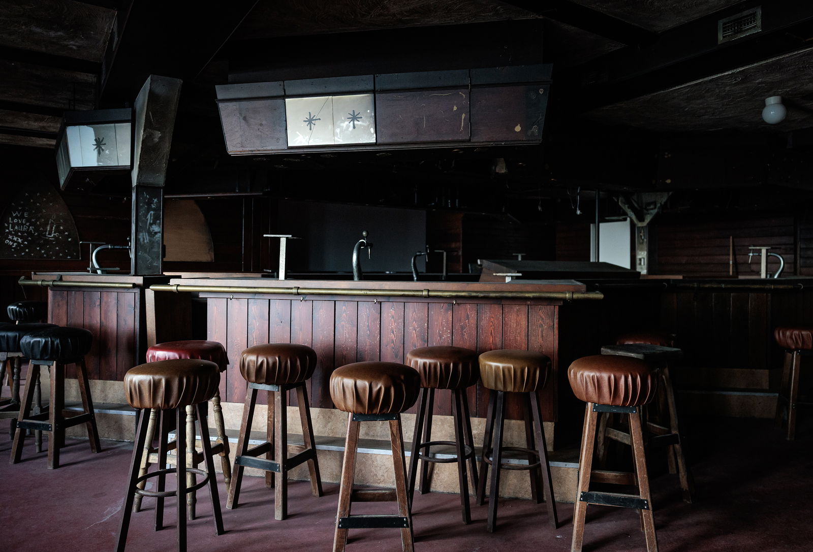 Herdenkingsdag voor nieuwjaarsbrand 't Hemeltje in Volendam