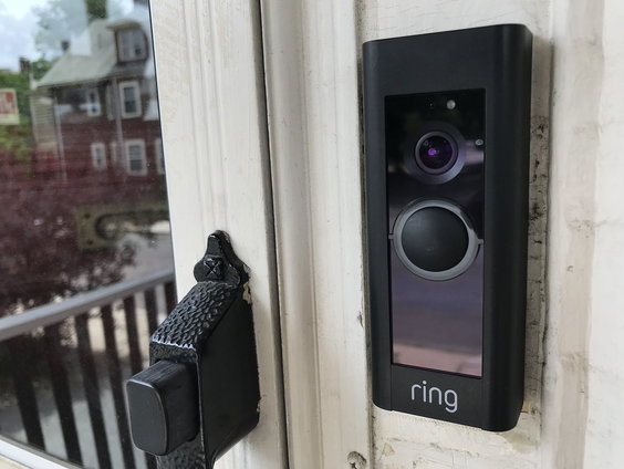 Meer dan 1.6 miljoen videodeurbellen: Goed voor de veiligheid of aanslag op privacy?
