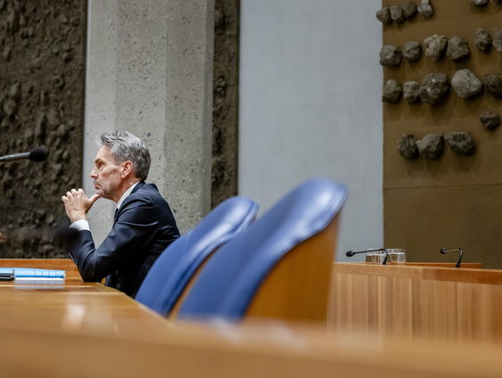 De eerste 100 dagen van de partijloze Dick Schoof