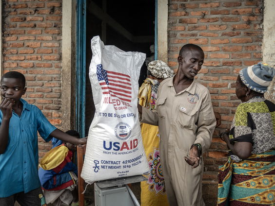 Wie springt in het gat dat USAID achterlaat?