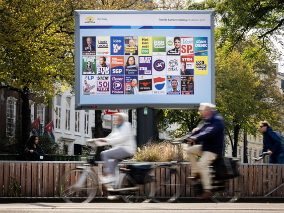 SCP: 'Partijen vragen om meer bij te dragen aan samenleving, maar geven niet aan hoe ze dat moeten indelen'