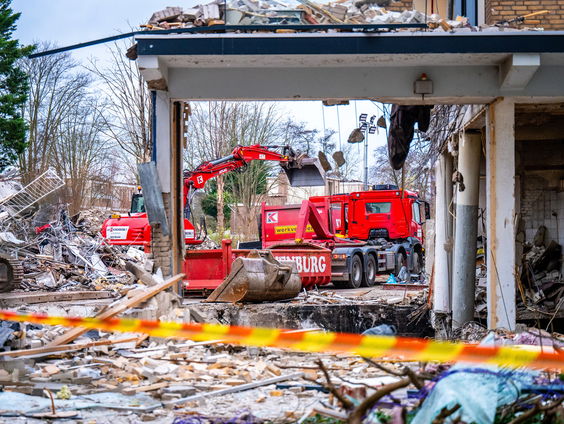 Explosie in Den Haag: is de kritiek op NOS en RTL terecht?