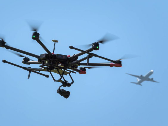 Is de invoering van drones bij de landmacht een goed idee?