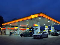 Hoge prijzen aan de pomp: Moet de overheid de brandstofaccijnzen verlagen?