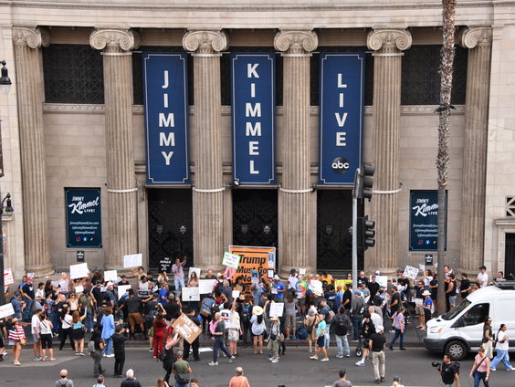 Vrijheid van meningsuiting steeds kwetsbaarder