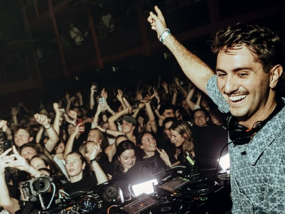 dancefestivals weren dj's na ophef over seksueel wangedrag