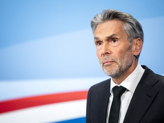 Peter Kee en Julia Wouters nemen de politieke zomer door