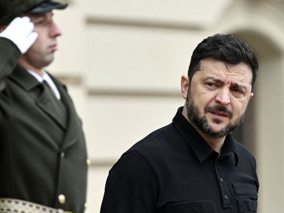 Zelensky bereid tot verkiezingen in oorlogstijd, maar alleen met hulp van EU en VS