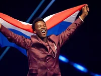 Nederland doet weer mee aan Songfestival, NPO trekt selectie naar zich toe