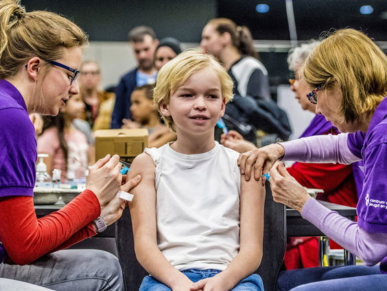 Moet er een vaccinatieplicht voor mazelen komen?