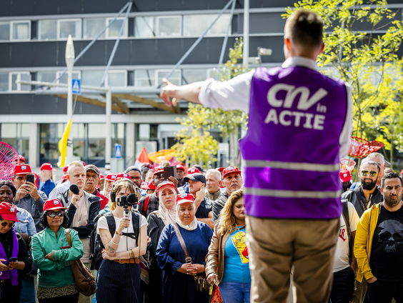 Wat is het vroegpensioen en waarom wordt erom gestaakt?