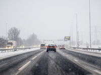 Hoe kan je het beste rijden als je door de sneeuw moet?