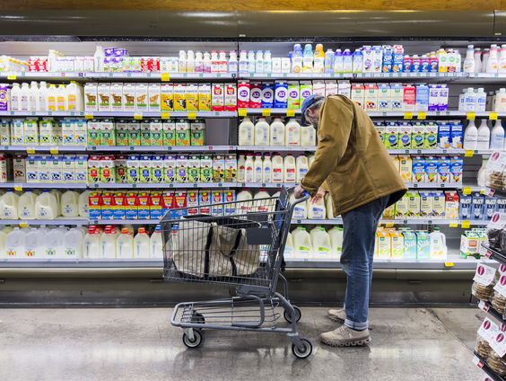 Zijn Engelstalige etiketten de oplossing om kosten boodschappen te drukken?