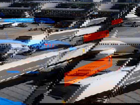 Moeten schepen en vliegtuigen op de Europese duurzaamheidslijst blijven staan?